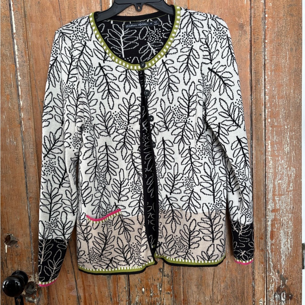 Gudrun Sjoden Black and White Leaf Pattern Sweater